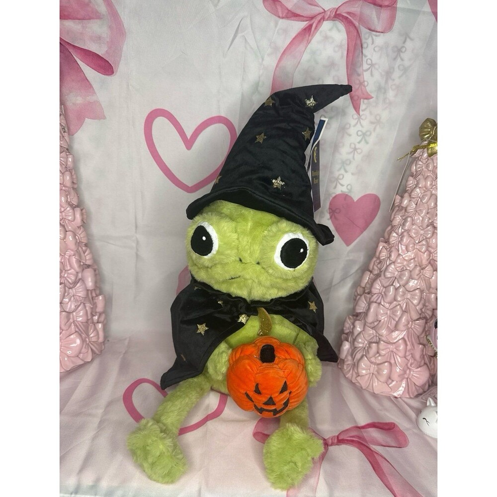 Viral Moonlight Manor Halloween Frog Wizard Pumpkin
